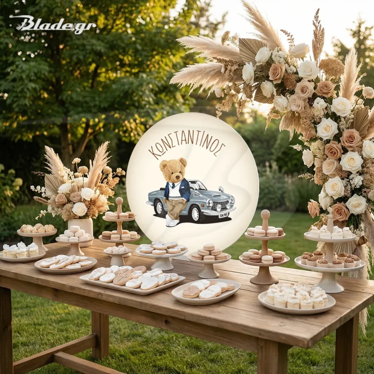 Αρκούδος αυτοκίνητο διακοσμητικό candy bar βάπτισης σε κυκλικό σχήμα (διάμετρος 60εκ) με το όνομα | blade.gr